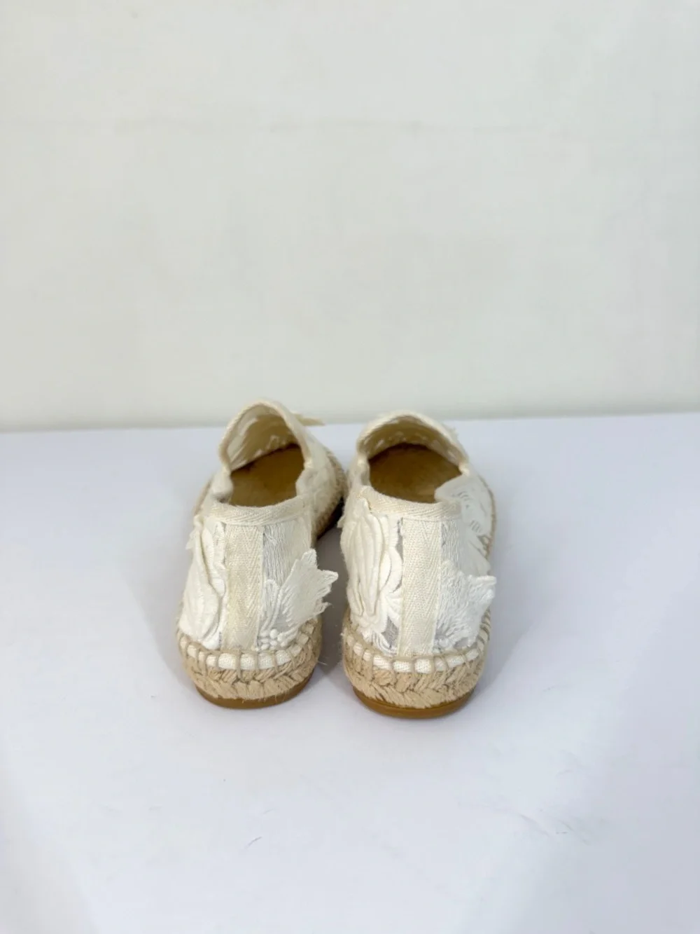 Tory Burch Darian Guipure Lace Flower Espadrilles Cream 8.5 Casual Summer Boho